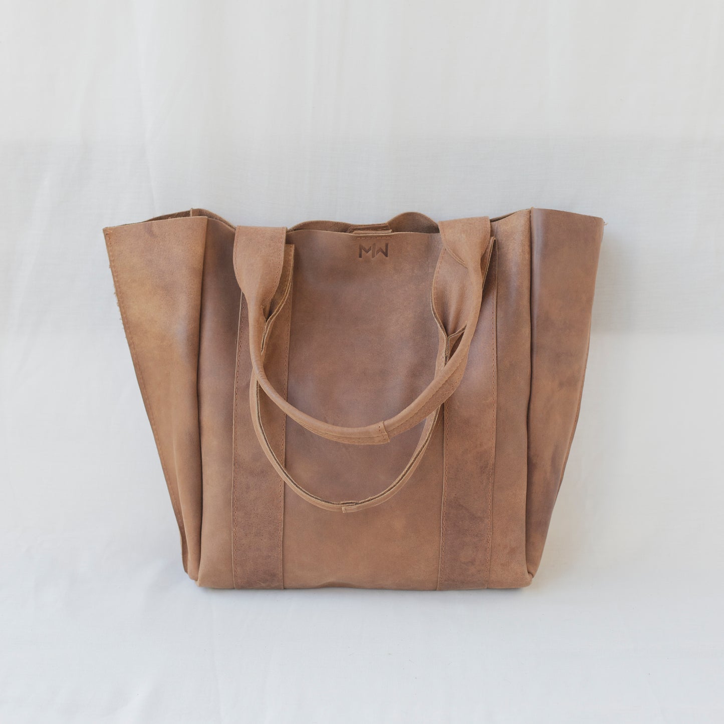 Cartera Megan