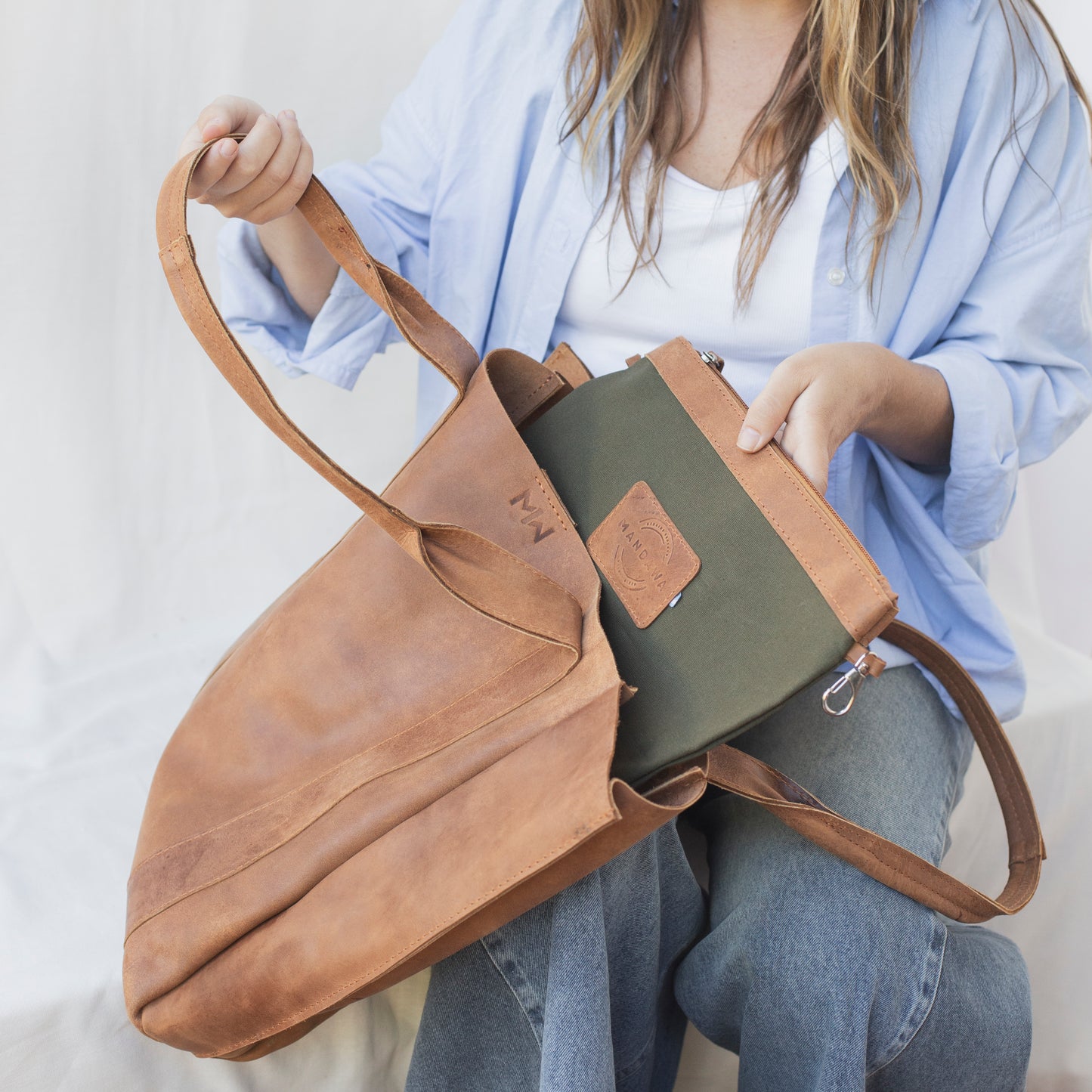 Cartera Megan