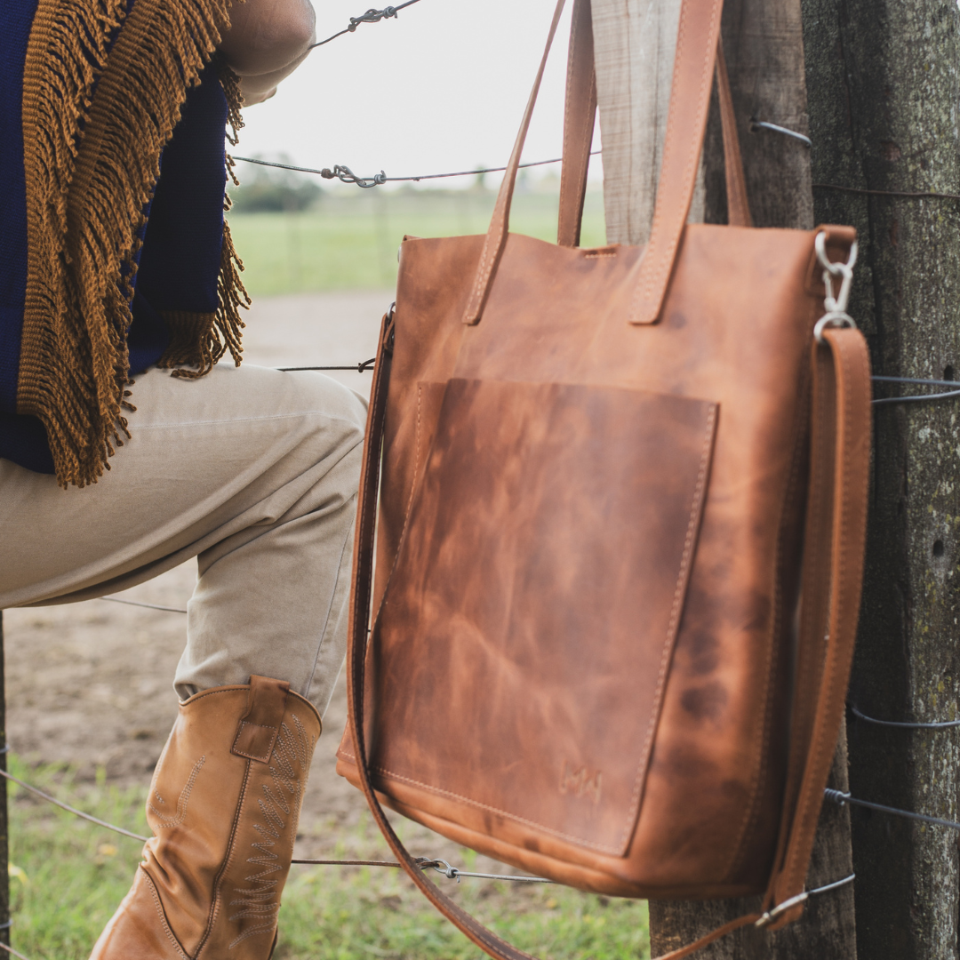 Cartera Jacarandá