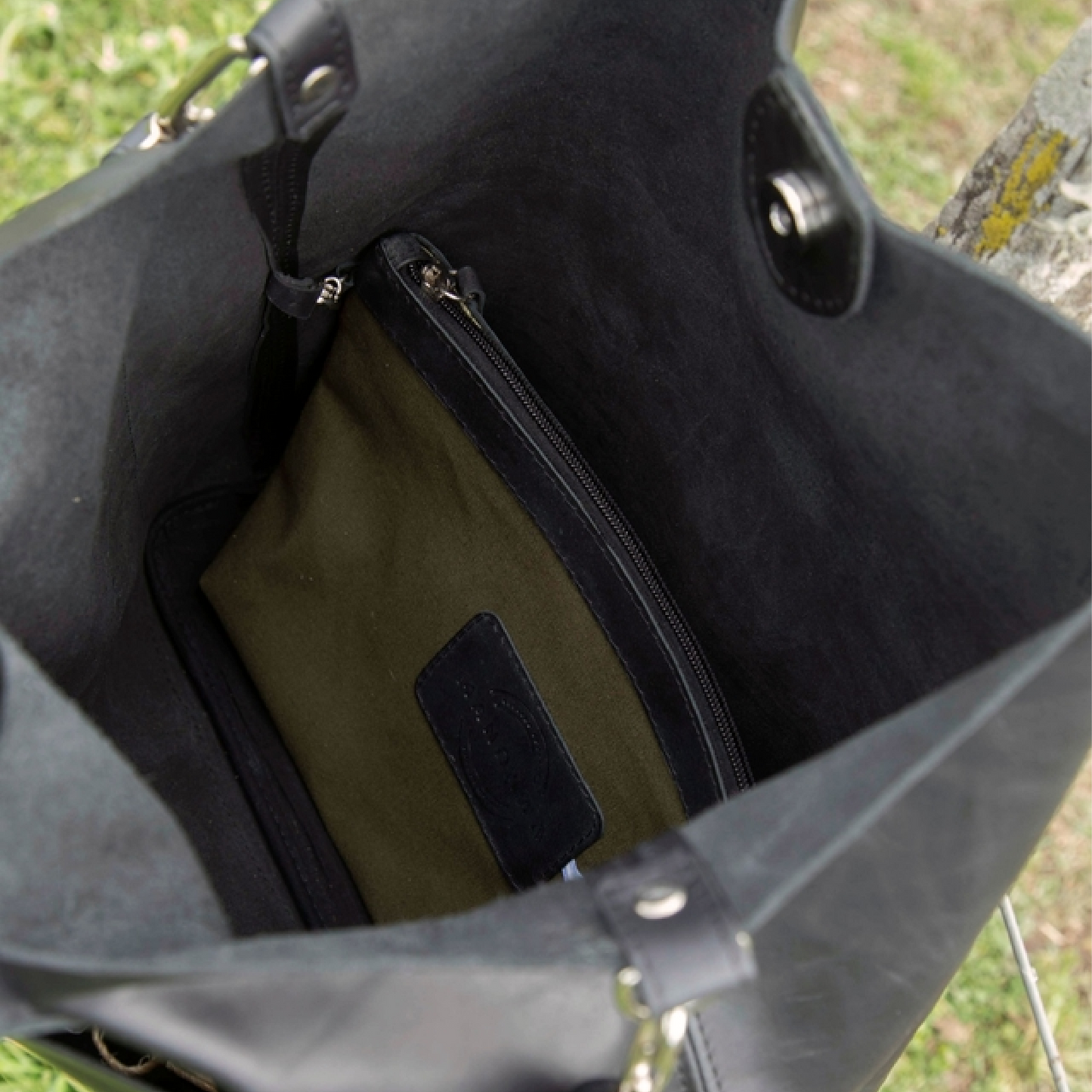 Cartera Jacarandá