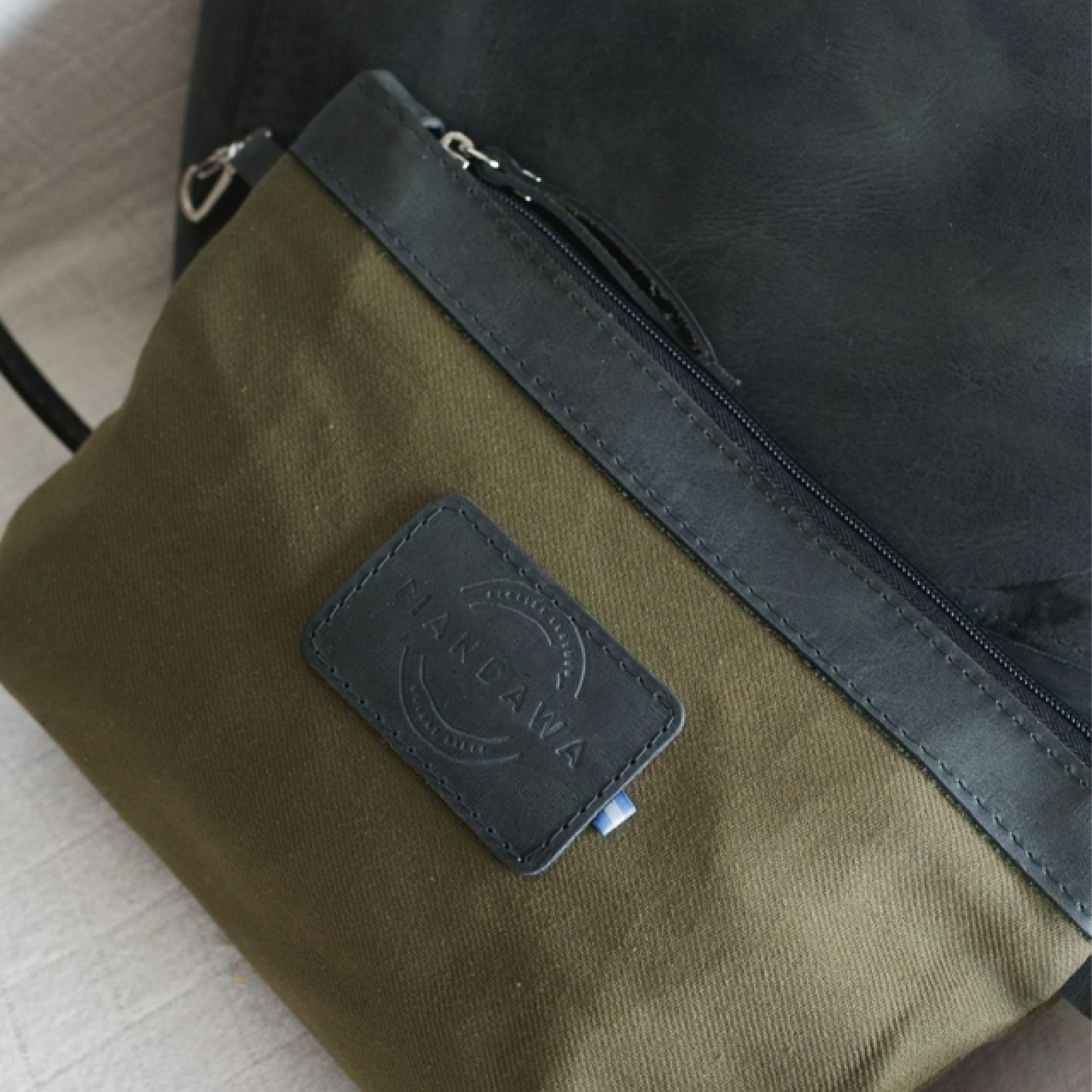 Cartera Jacarandá
