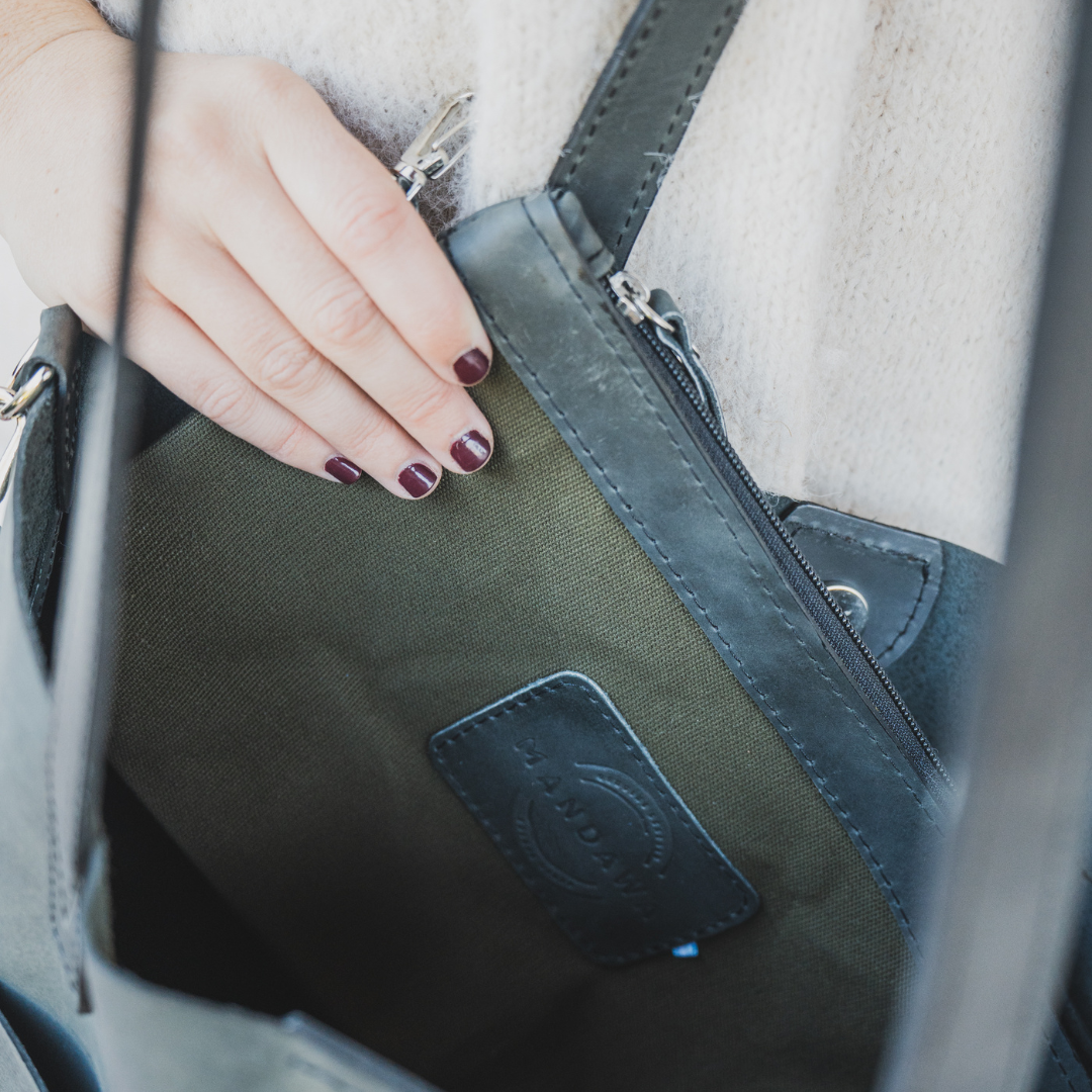 Cartera Jacarandá